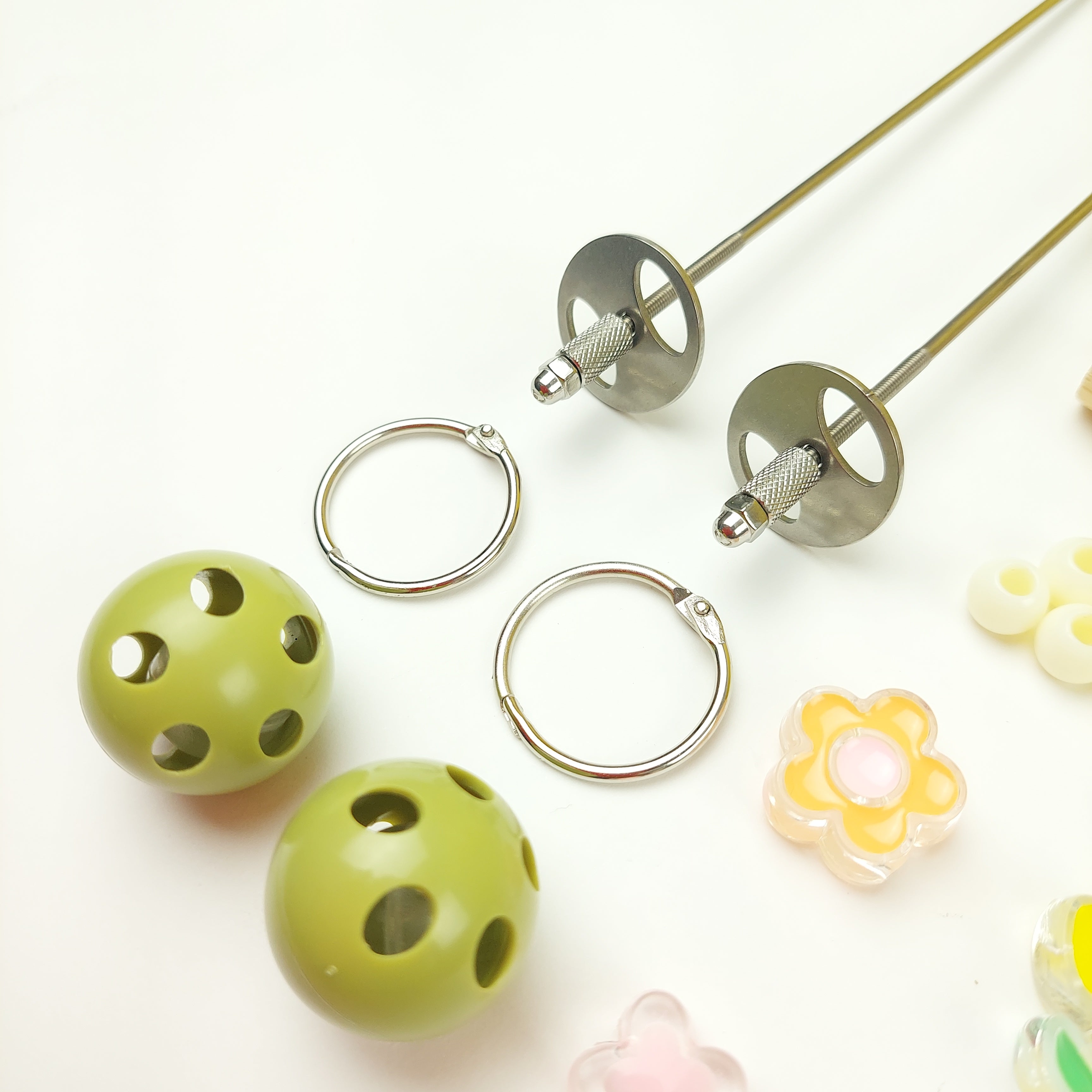 【再使用OK・コスパ最強】ステンレス&無毒性素材・100均価格で何度も手作りOK・人気鳥おもちゃ「瞬間差し込みブランコSET」(セキセイインコおもちゃ)