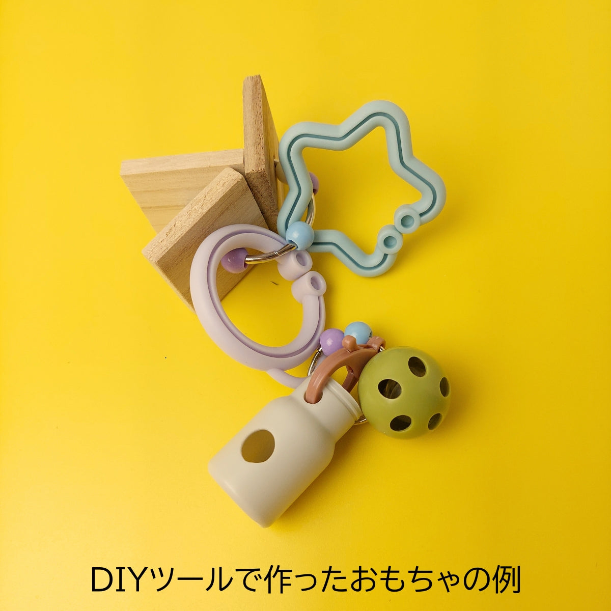 【4個】無毒性安全インコおもちゃ,かじり木パーツ「ガジガジウッドチップ」